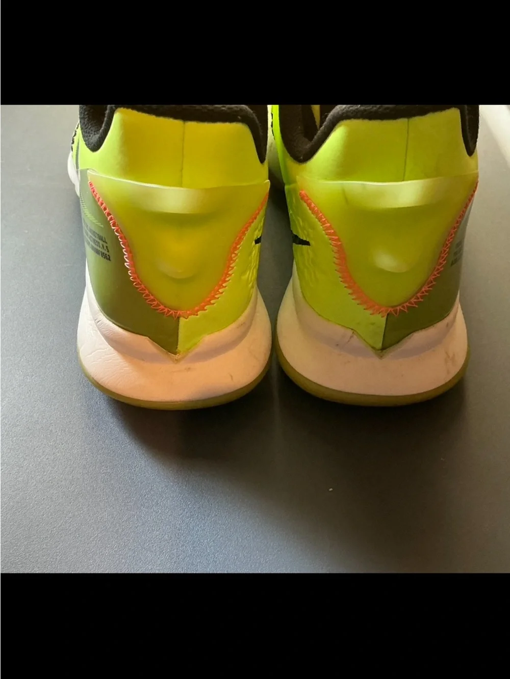 Nike LeBron Witness 5 Neon Volt Basketball Shoes Men’s Size 11.5